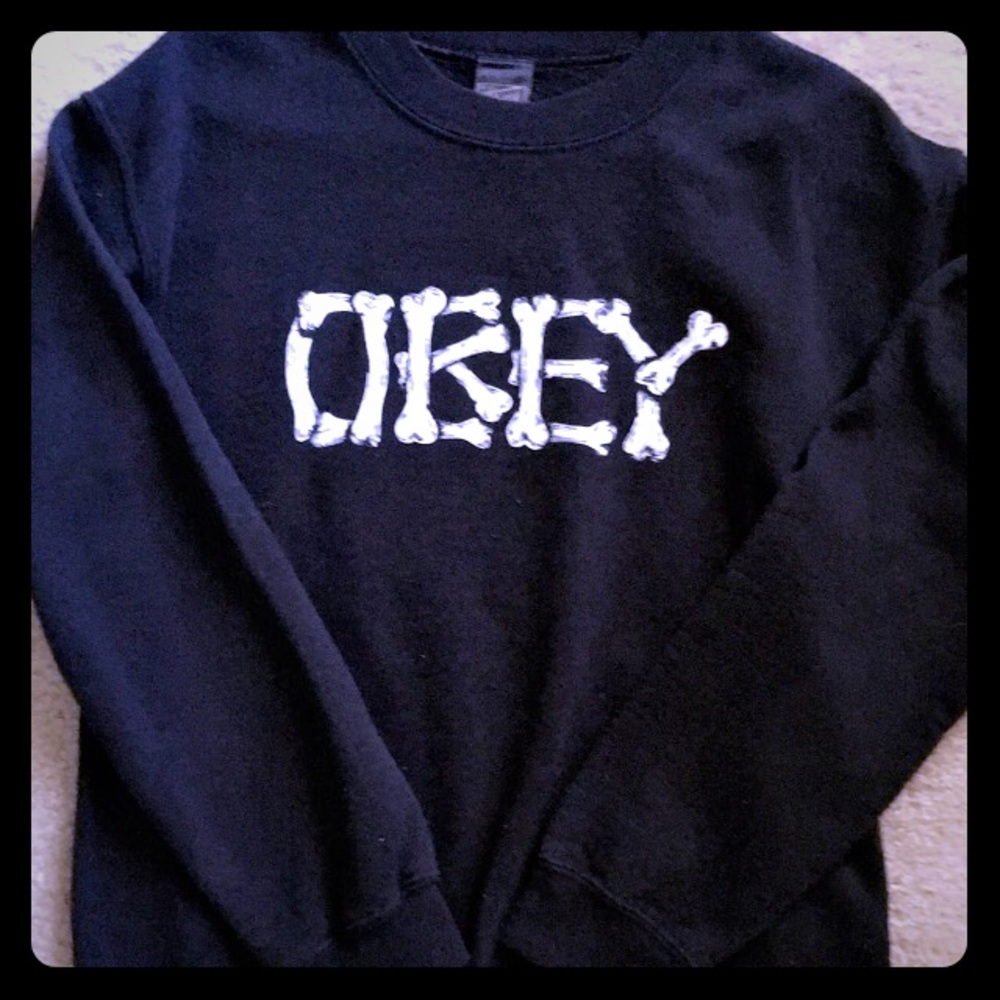 Women’s Obey brand crewneck, size small